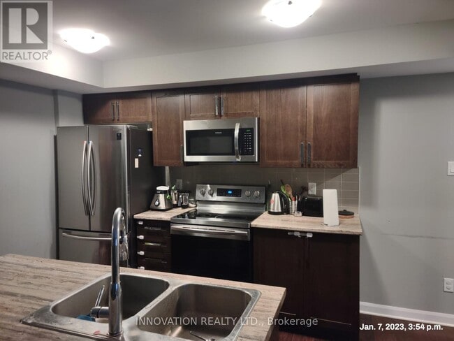 Building Photo - 315 Eldorado Private