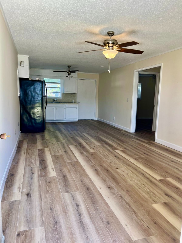 Photo - 818 Bay St Apartment