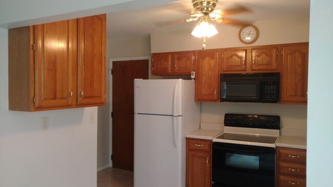 Building Photo - Coming July 2026!  Beautiful 3-Bedroom, 2-Bath Home with Garage & Gorgeous Backyard in Anderson