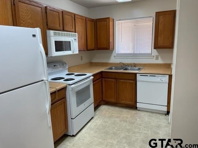 Building Photo - 400 W South Town Dr