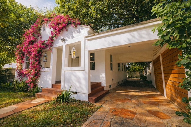 Building Photo - 181 NW 46th St