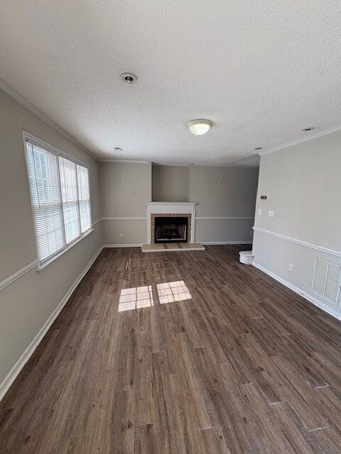 Building Photo - 3830 Sterling Pointe Dr