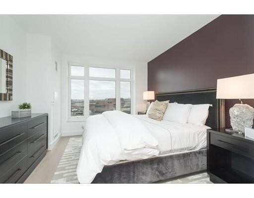 Foto del edificio - 100 Lovejoy Pl