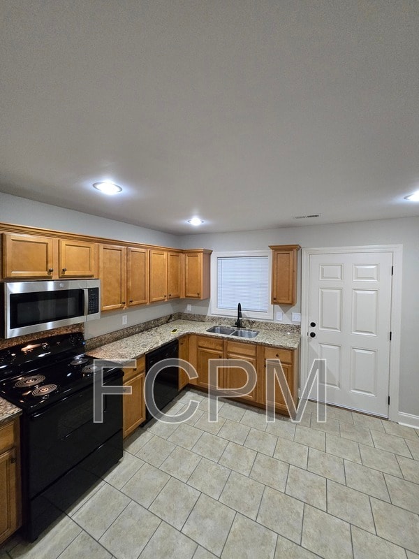 Building Photo - 1423 Allies Ct