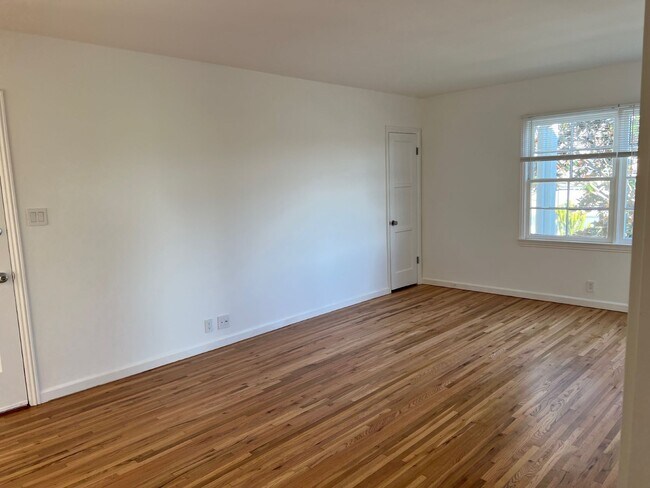 Building Photo - 8750 Guthrie Ave