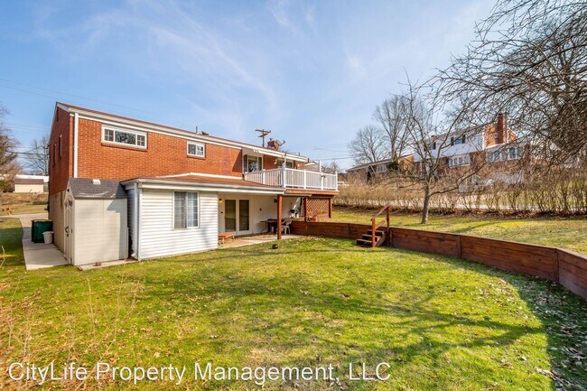 Foto del edificio - 4 br, 2 bath House - 551 Lee Ave Ext