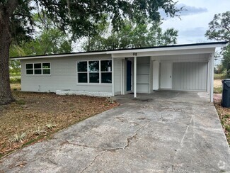 Building Photo - 32 Mountain Dr