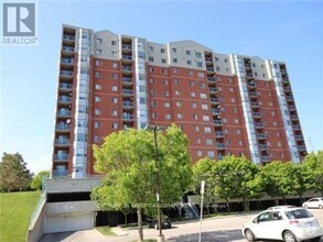 Building Photo - 30-630 Chapman Ct