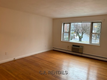 Building Photo - 67 Grove St