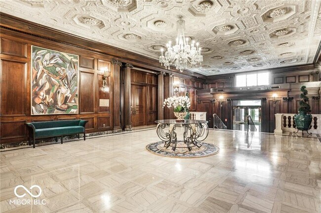 Foto del edificio - 350 N Meridian St