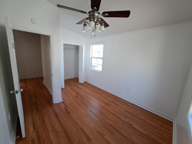 Building Photo - 508 E Brookland Park Blvd