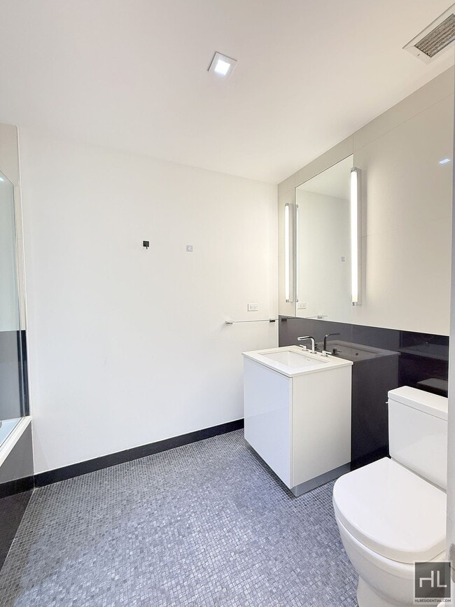 Foto del edificio - NO fee 1 bed 1 bath on the 22nd floor - Su...