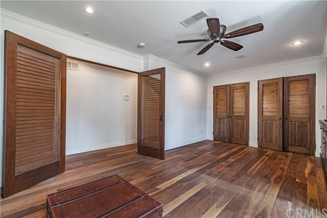 Building Photo - 1426 Queens Rd