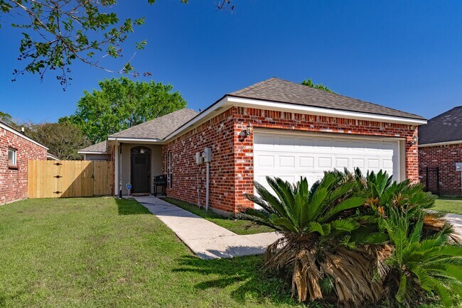 Front Door - 5623 Ducros Dr