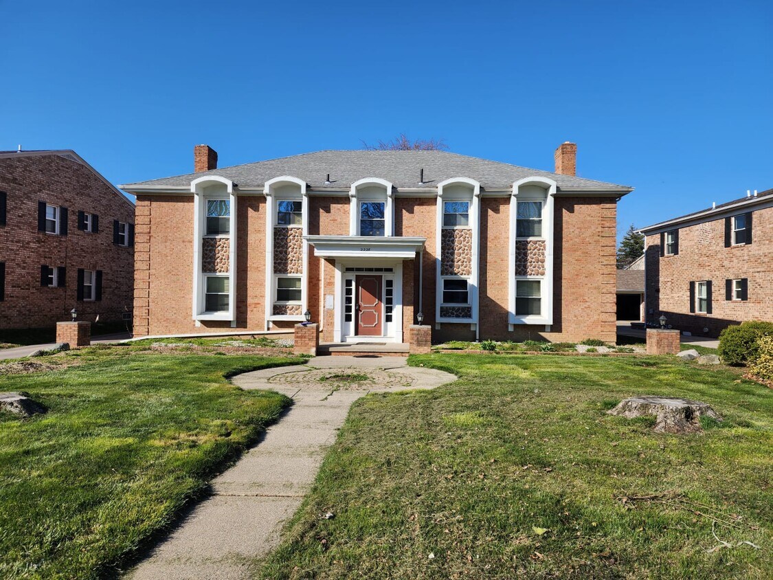 2244 Rockspring Rd Unit A, Toledo, OH 43614 Rentals in Toledo at 2244