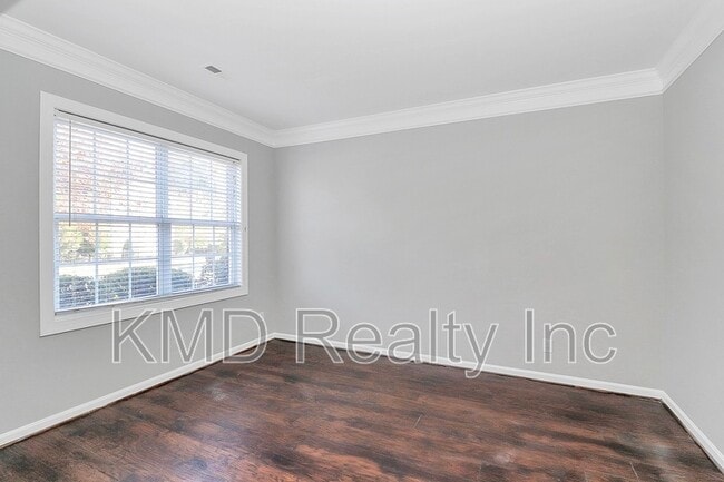 Building Photo - 15917 Prescott Hill Ave