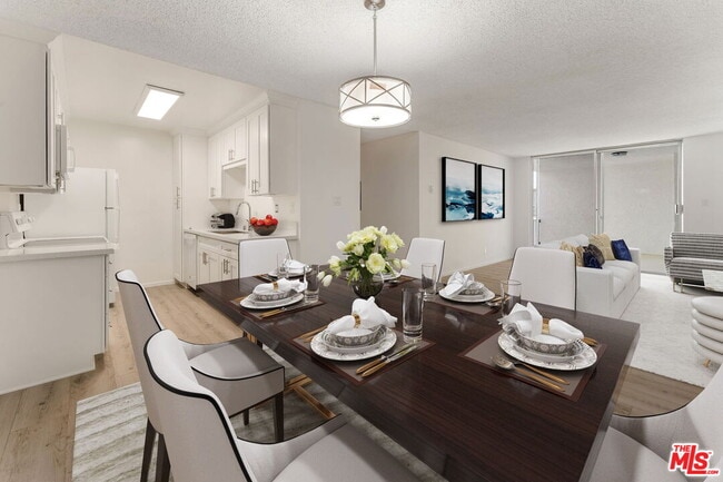 Building Photo - 1114 12th St