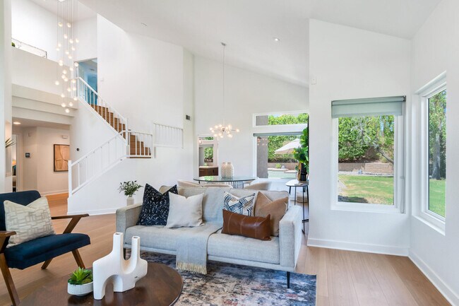 Foto del edificio - 403 Cypress Point Dr
