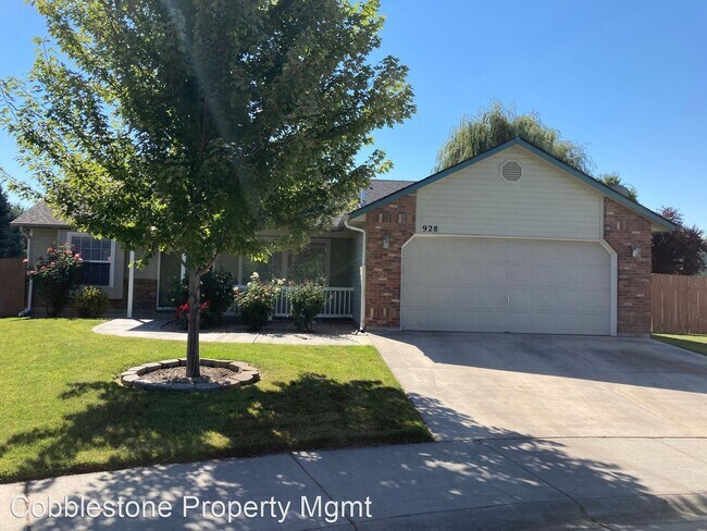 Foto del edificio - 4 br, 2 bath House - 928 N Middlemist Pl