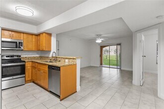 Building Photo - 5590 NW 61st St