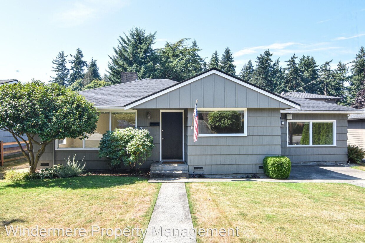 Primary Photo - 2 br, 1 bath House - 710 4th Ave S