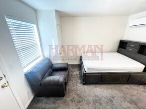 Building Photo - 1105 S State St