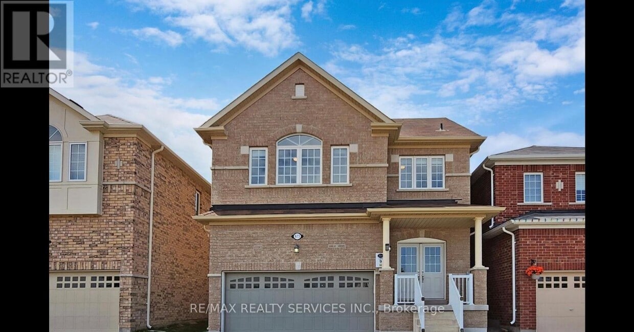 Photo principale - 973 Black Cherry Dr