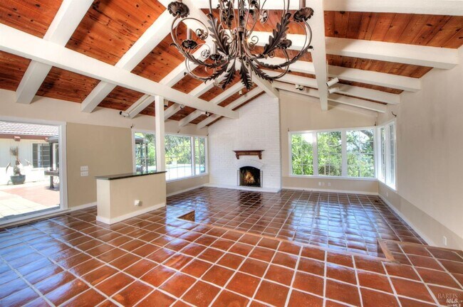 Foto del edificio - 13 Black Oak Ln