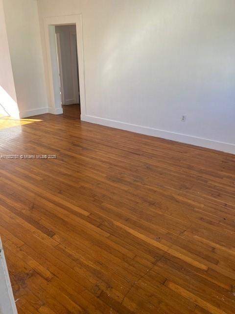 Foto principal - 150 S Shore Dr