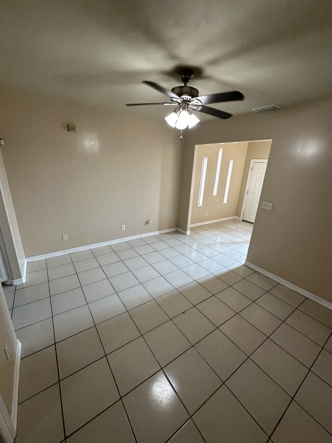 Living Room - 1020 Jesse St