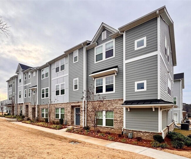 Foto del edificio - Enchanting 3-Story Single Home  | 4 BR/3.5BA | 2-Car Garage |In City Park Community!