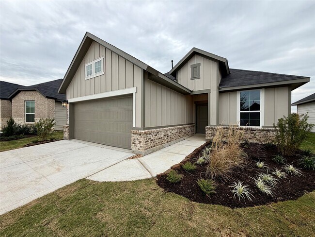 Foto del edificio - 21807 Black Tulip Ln