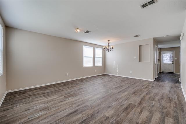 Building Photo - 13001 Vassar Dr