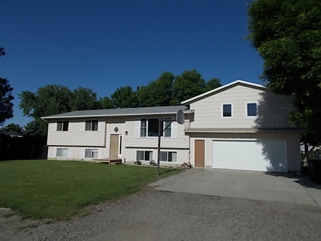 Building Photo - Large 6+ Bedroom House on the West End