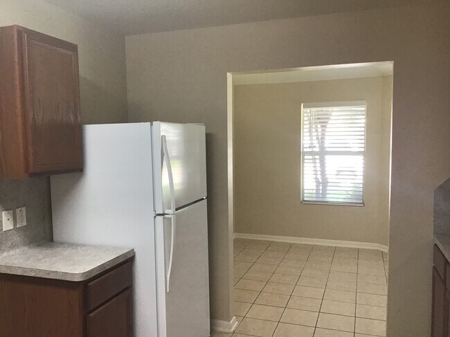 Foto del edificio - 5602 Darby Square Trl