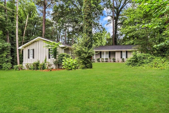 Building Photo - 3291 Creekway Ln