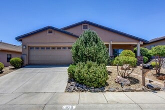 Building Photo - 929 Bridgewater Dr
