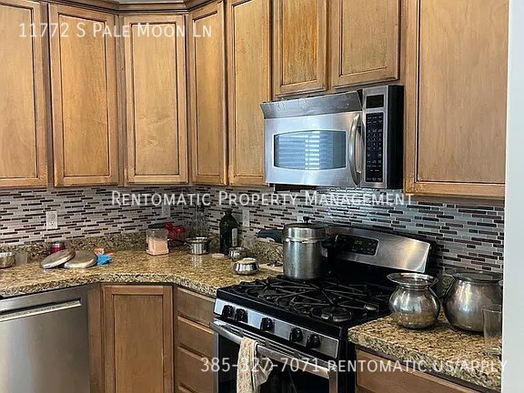 Foto del edificio - 11772 Pale Moon Ln