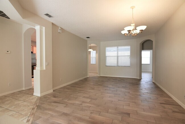 Building Photo - WOW!!! Vista Lakes 4br 2ba POOL HOME in GA...
