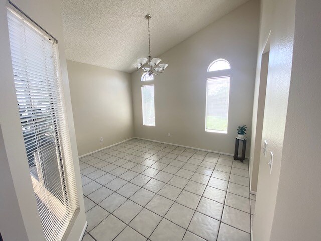 Foto del edificio - 10114 Jamestown St