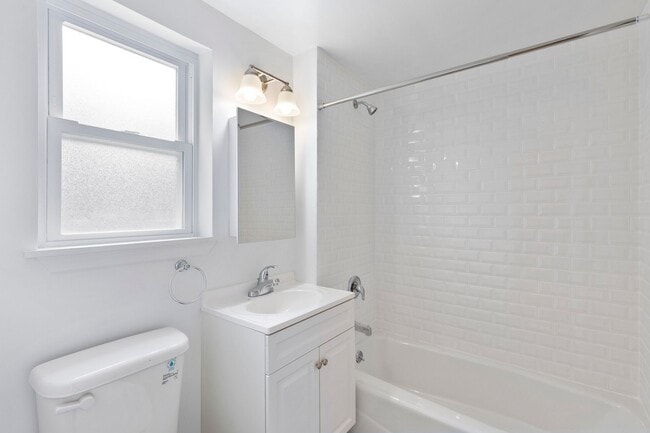 Building Photo - Park View At Montclair