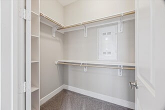 Building Photo - 9757 Katy Fwy