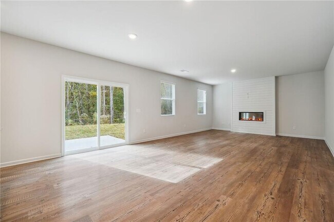Foto del edificio - 458 Summerwood Ln