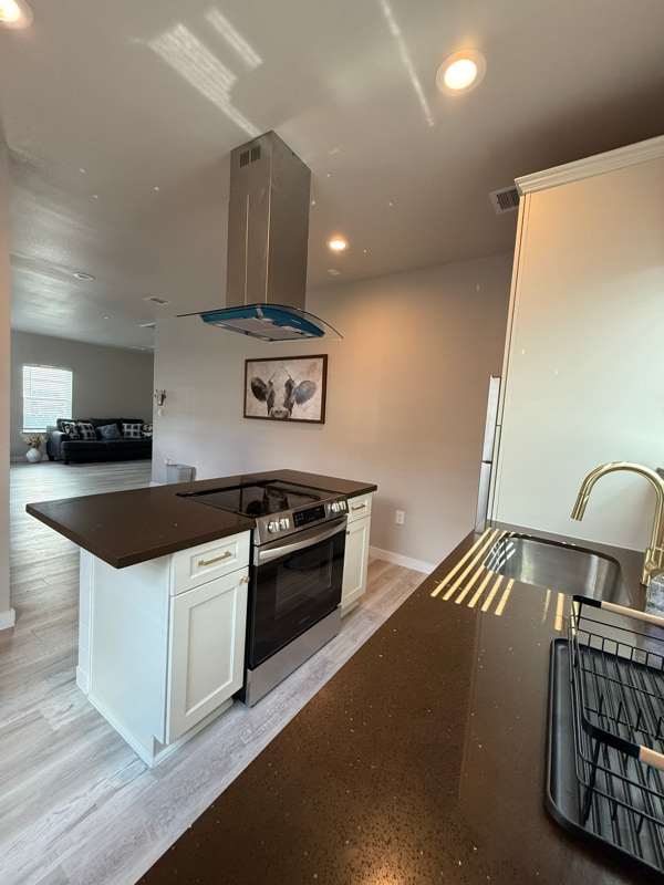 Foto principal - 2115 Fulton St