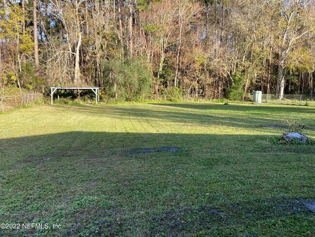 Foto del edificio - 12041 Pulaski Rd