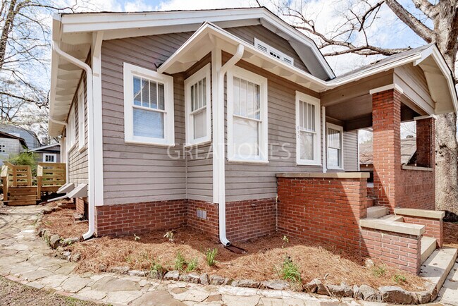 Building Photo - Charming 3 Bedroom in Fairfield!