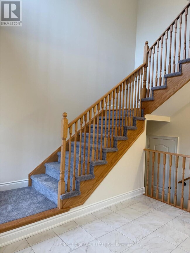 Building Photo - 29 N Gdn Blvd