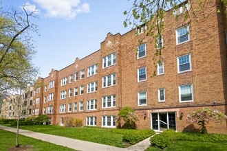 Building Photo - 6952 N Wolcott Ave