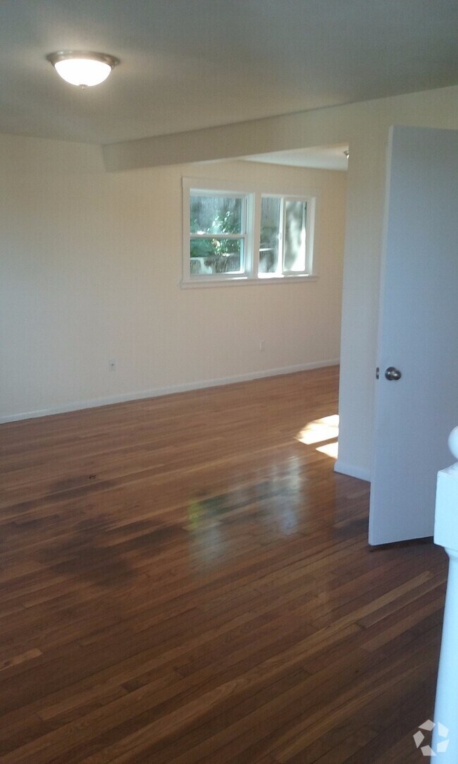 3 Bedroom Student Apartments For Rent in Boston College, MA 1,306 Rentals Page 4