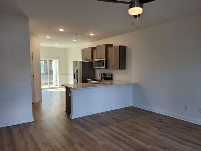 Foto del edificio - Madison - East Limestone